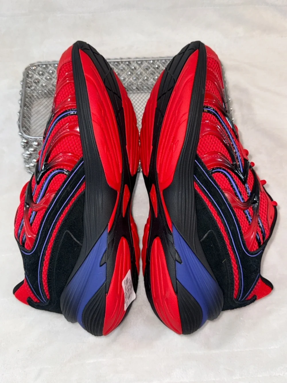 Puma Inverse Rev Red/Black Size 9.5 Men/11 Womens BNIB